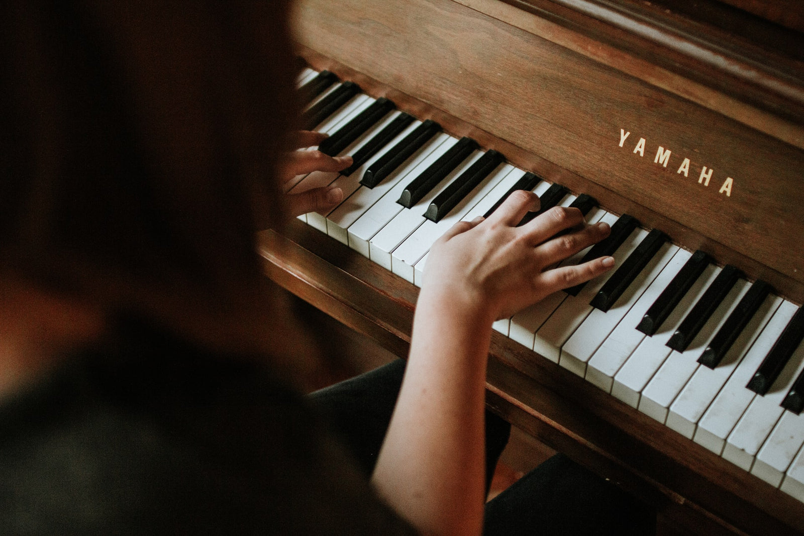 What to consider when buying Piano Cover Cloth?